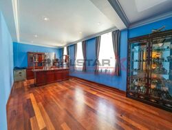 Turf Club Road (D11), Detached #480719521